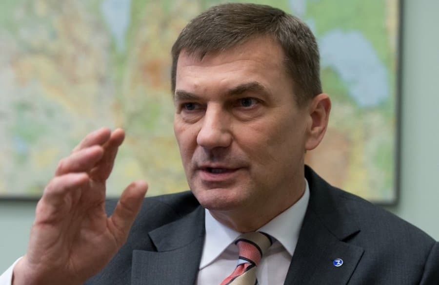 European Union Commissioner pitches for abolishing geo-blocking